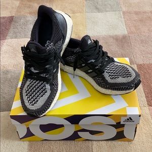 Adidas Men’s Ultraboost Size 7